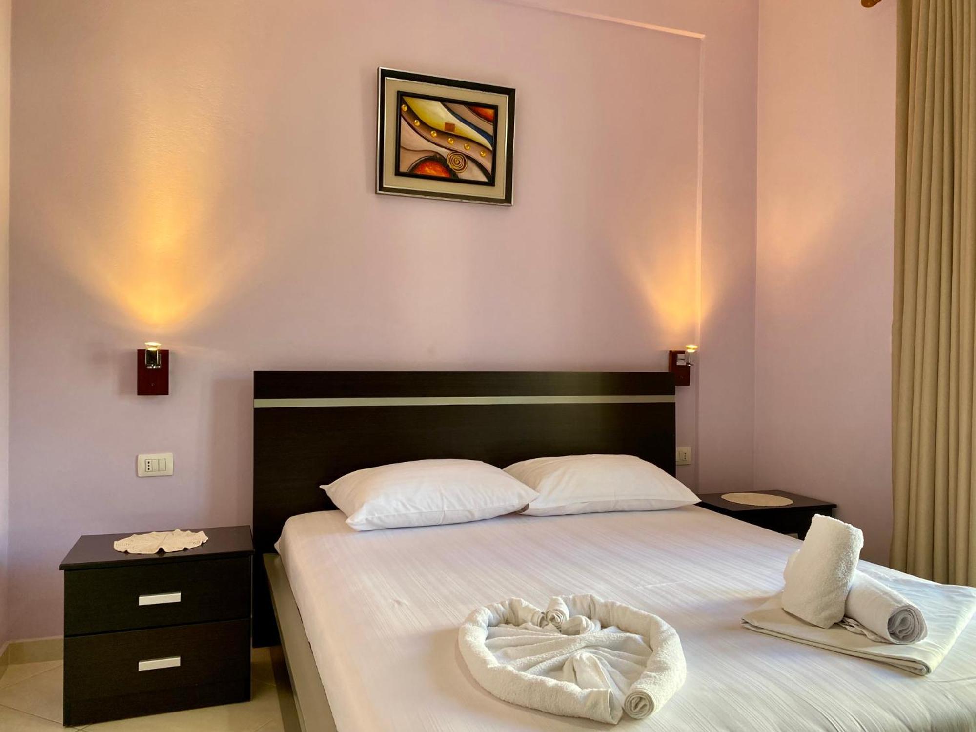 Hotel Metali Saranda Kültér fotó